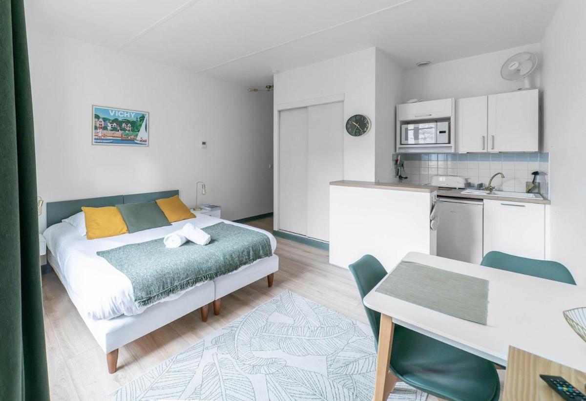 Residence Bains Callou Situee Face Aux Thermes ヴィシー 部屋 写真